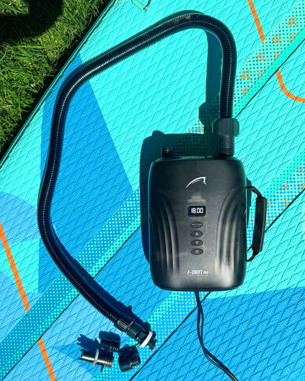 Portátil <tc>E-Swift</tc> Bomba eléctrica Pro 20PSI